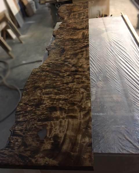 Main slide for Mappa Entertainment Cabinet by Kimwood