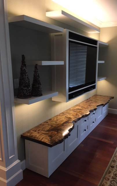 Main slide for Mappa Entertainment Cabinet by Kimwood