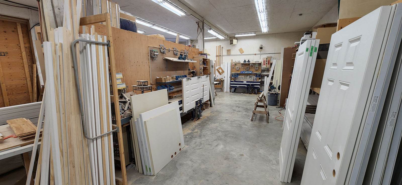 Windsor Plywood Parksville - Door Shop & Showroom
